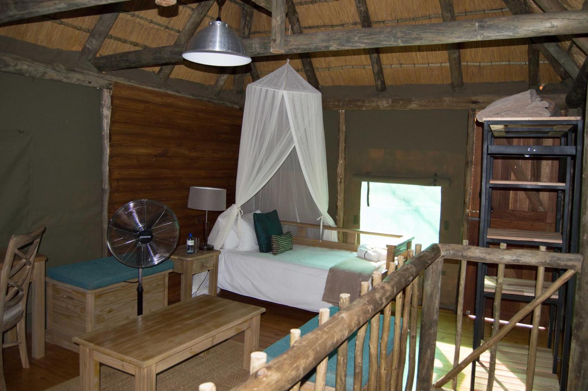 Honeyguide Ranger Camp Hotel Golders Green Room photo